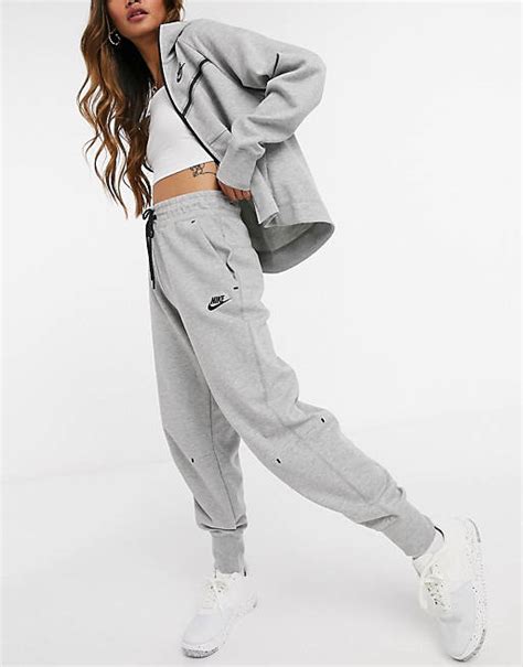 nike tech jogginganzug damen|nike tech fleece for women.